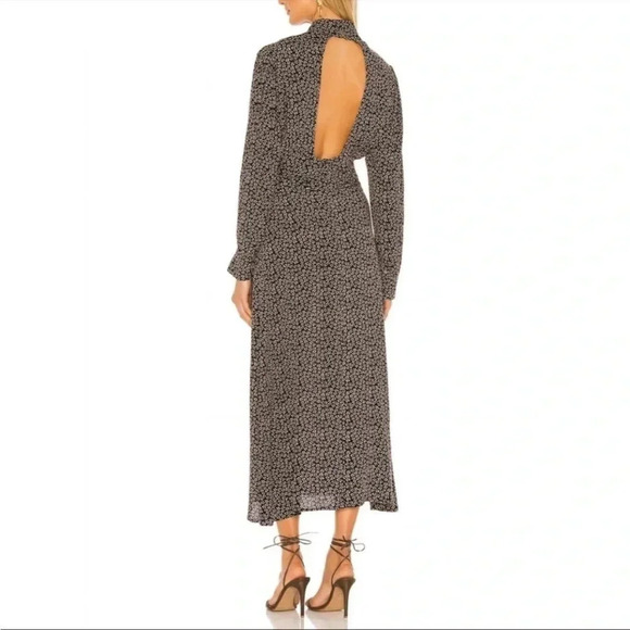 Flynn Skye Magnolia floral mock neck maxi dress in blush Pearl - Picture 3 of 13